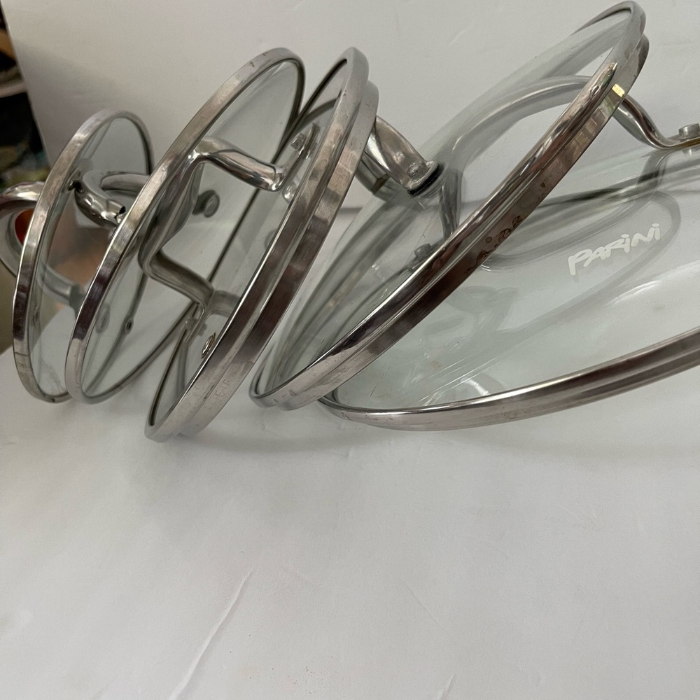 Silver Cookware Essentials for Modern Kitchens - Picture 2 of 8